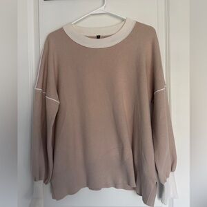 Scoop neck sweater